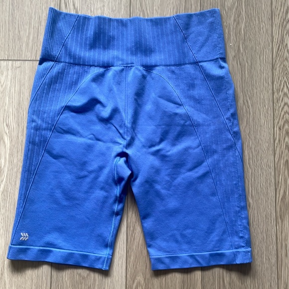 NWOT all in motion athletic shorts women’s size XL - Picture 5 of 5